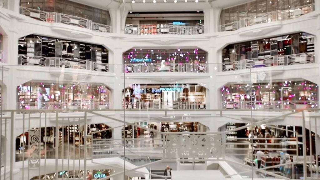 Transforming Retail: How LED Displays Create Immersive Brand Experiences